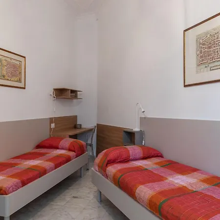 Apartment Guesthost - Zia Pina's Rom