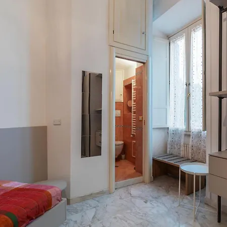 Guesthost - Zia Pina's